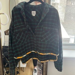 Green plaid cropped flannel button down